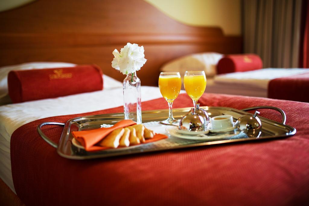 Hotel Venko ドブロボ エクステリア 写真